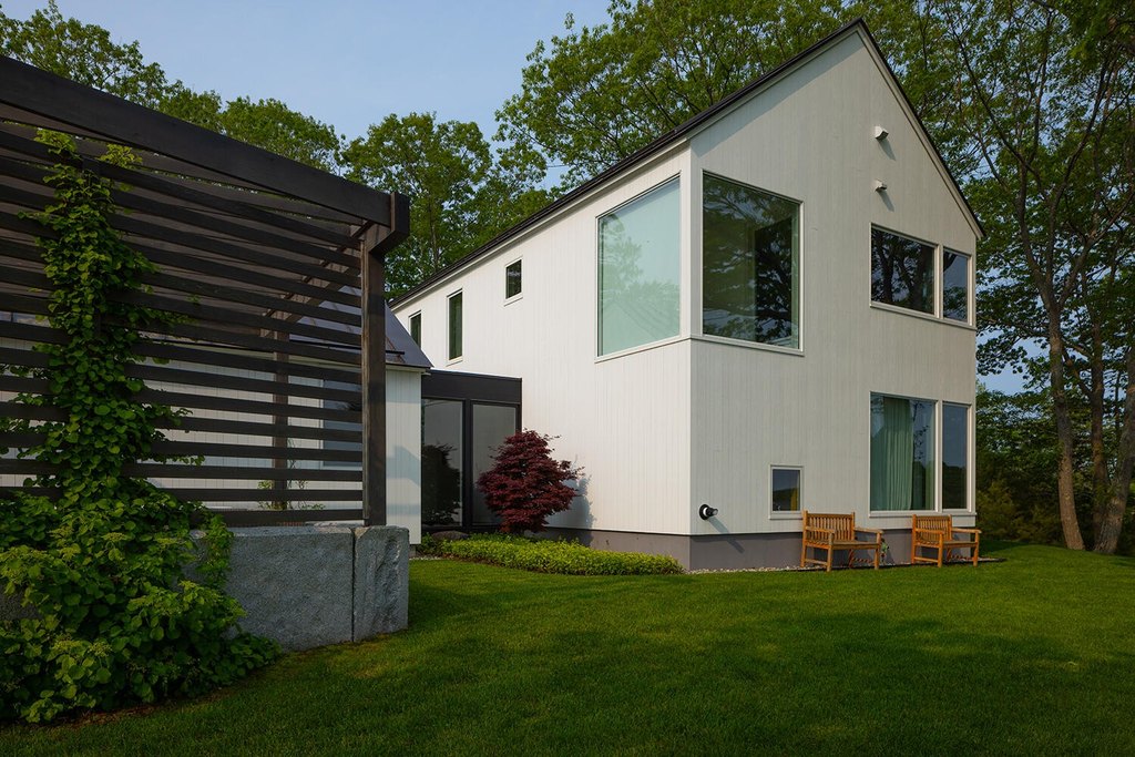 York, Maine, 03909, United States, 4 Bedrooms Bedrooms, ,3 BathroomsBathrooms,Residential,Forsale,1933927