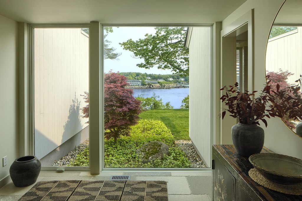 York, Maine, 03909, United States, 4 Bedrooms Bedrooms, ,3 BathroomsBathrooms,Residential,Forsale,1933927