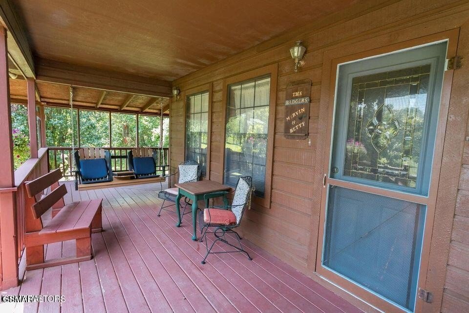 Sevierville, Tennessee, 37862, United States, 3 Bedrooms Bedrooms, ,4 BathroomsBathrooms,Residential,Forsale,1999462