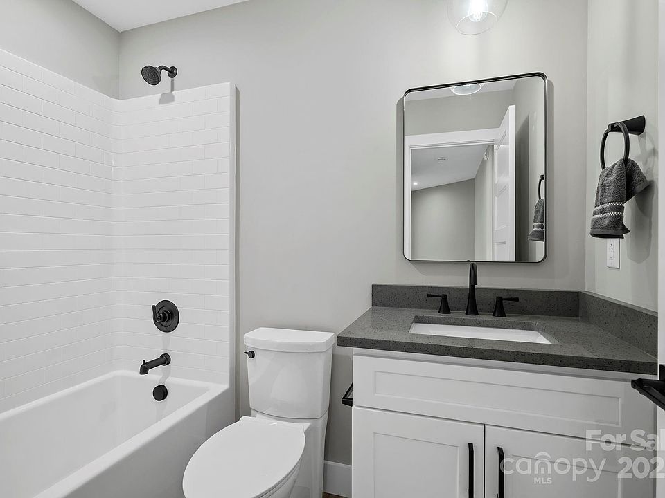 Asheville, North Carolina, 28806, United States, 3 Bedrooms Bedrooms, ,2 BathroomsBathrooms,Residential,Forsale,1986000