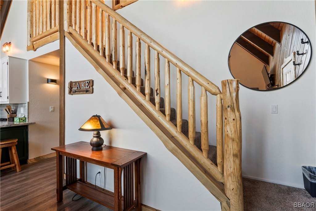 Lake Arrowhead, California, 92352, United States, 4 Bedrooms Bedrooms, ,3 BathroomsBathrooms,Residential,Forsale,1934022