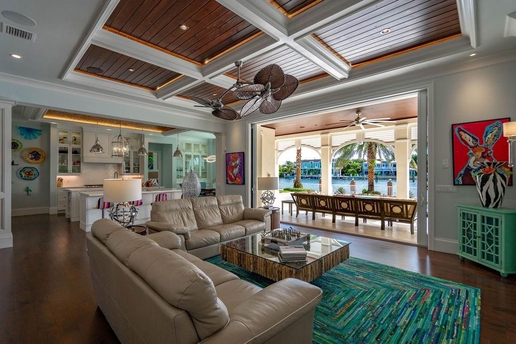 Lighthouse Point, Florida, 33064, United States, 5 Bedrooms Bedrooms, ,6 BathroomsBathrooms,Residential,Forsale,1994097