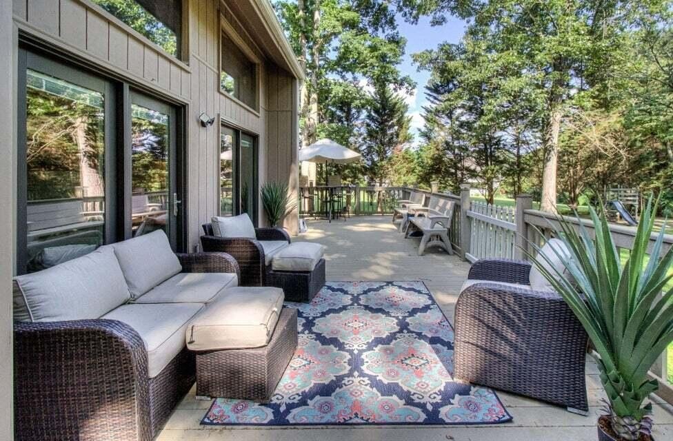 Newport, Tennessee, 37821, United States, 4 Bedrooms Bedrooms, ,3.5 BathroomsBathrooms,Residential,Forsale,1988741