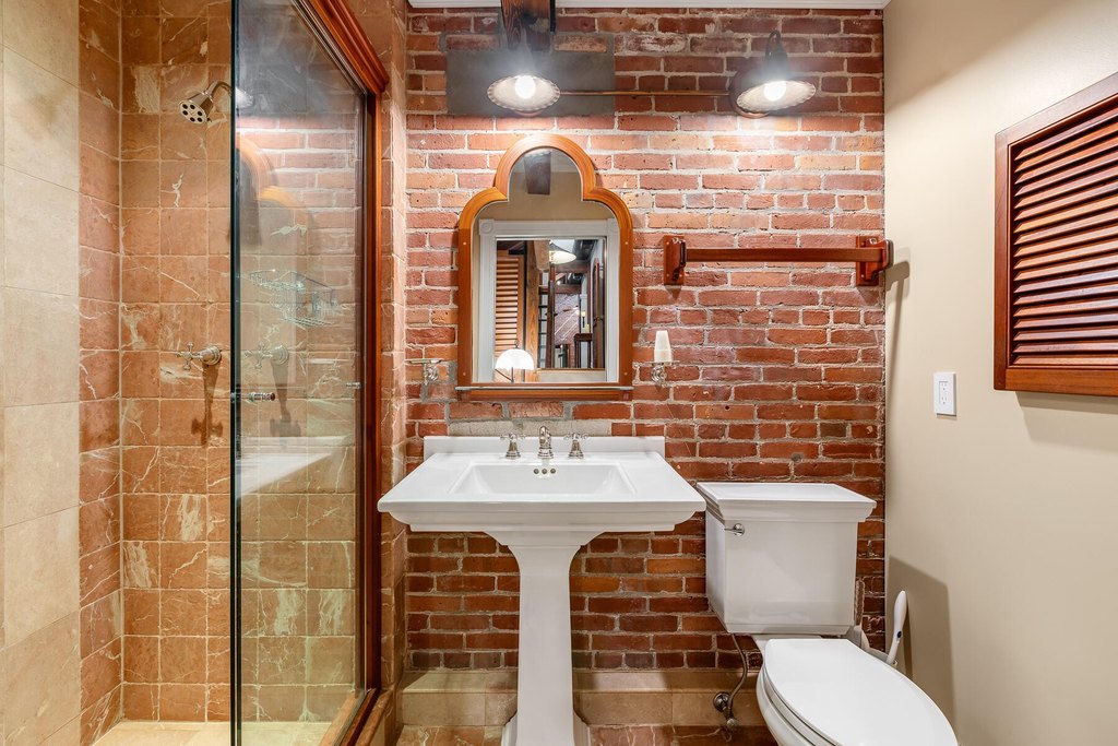 Key West, Florida, 33040, United States, 3 Bedrooms Bedrooms, ,3 BathroomsBathrooms,Residential,Forsale,2004374