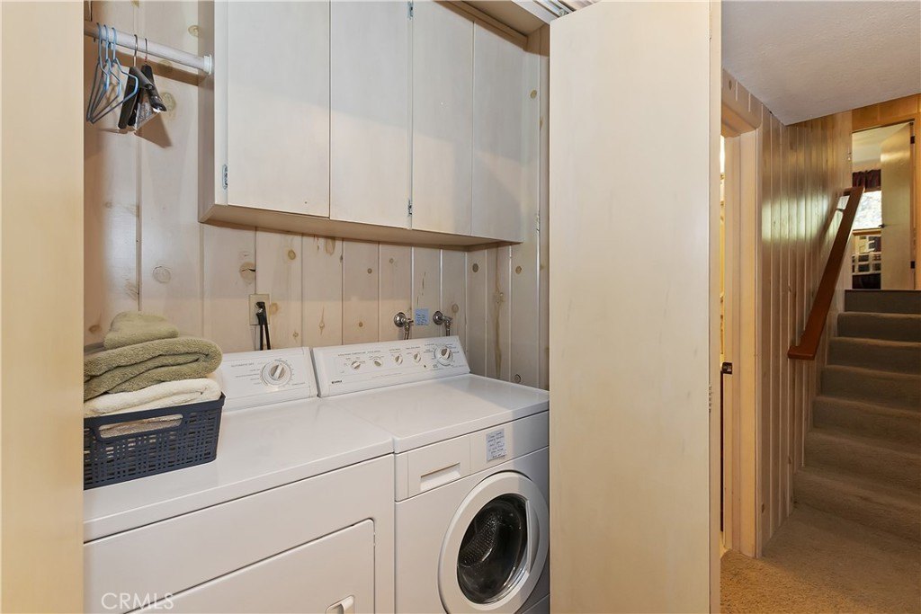 Lake Arrowhead, California, 92352, United States, 4 Bedrooms Bedrooms, ,4 BathroomsBathrooms,Residential,Forsale,2004002