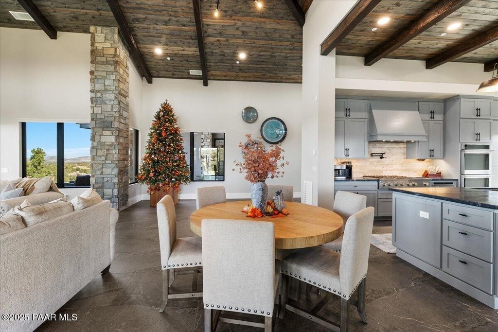 Prescott, Arizona, 86305, United States, 5 Bedrooms Bedrooms, ,5.5 BathroomsBathrooms,Residential,Forsale,1994068