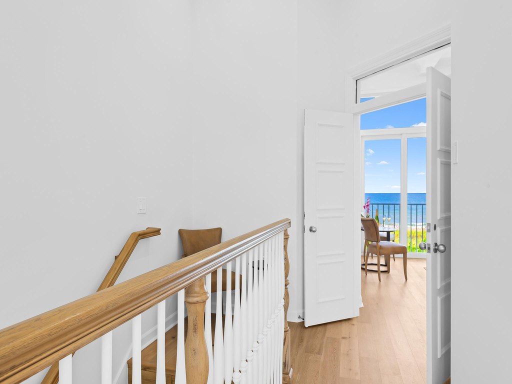 Delray Beach, Florida, 33483, United States, 4 Bedrooms Bedrooms, ,3.5 BathroomsBathrooms,Residential,Forsale,1996344