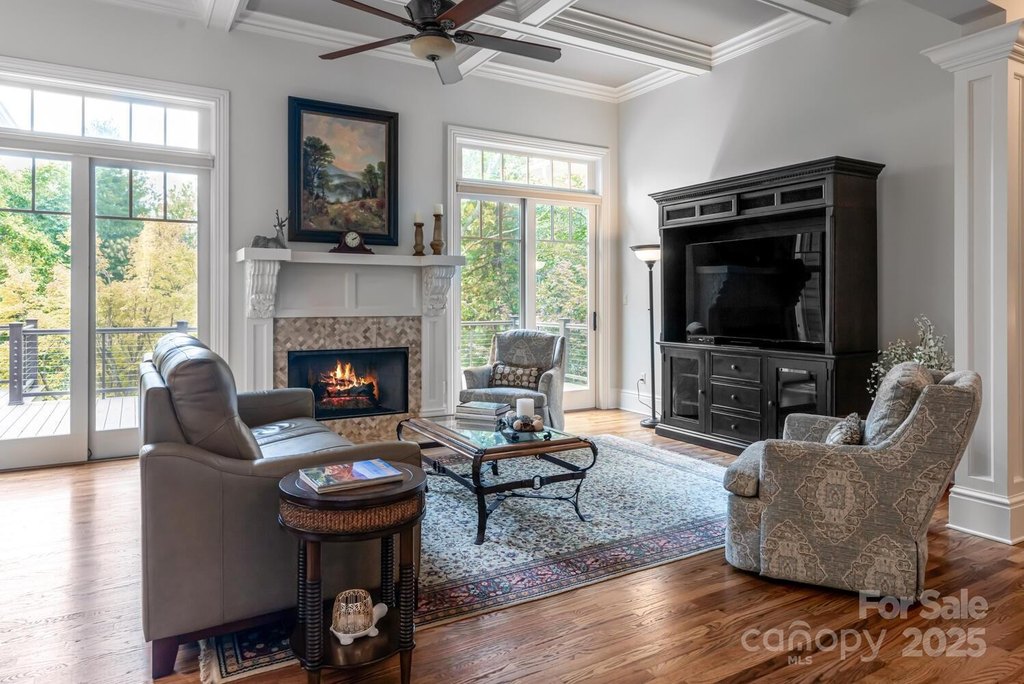 Flat Rock, North Carolina, 28731, United States, 3 Bedrooms Bedrooms, ,3.5 BathroomsBathrooms,Residential,Forsale,1985992