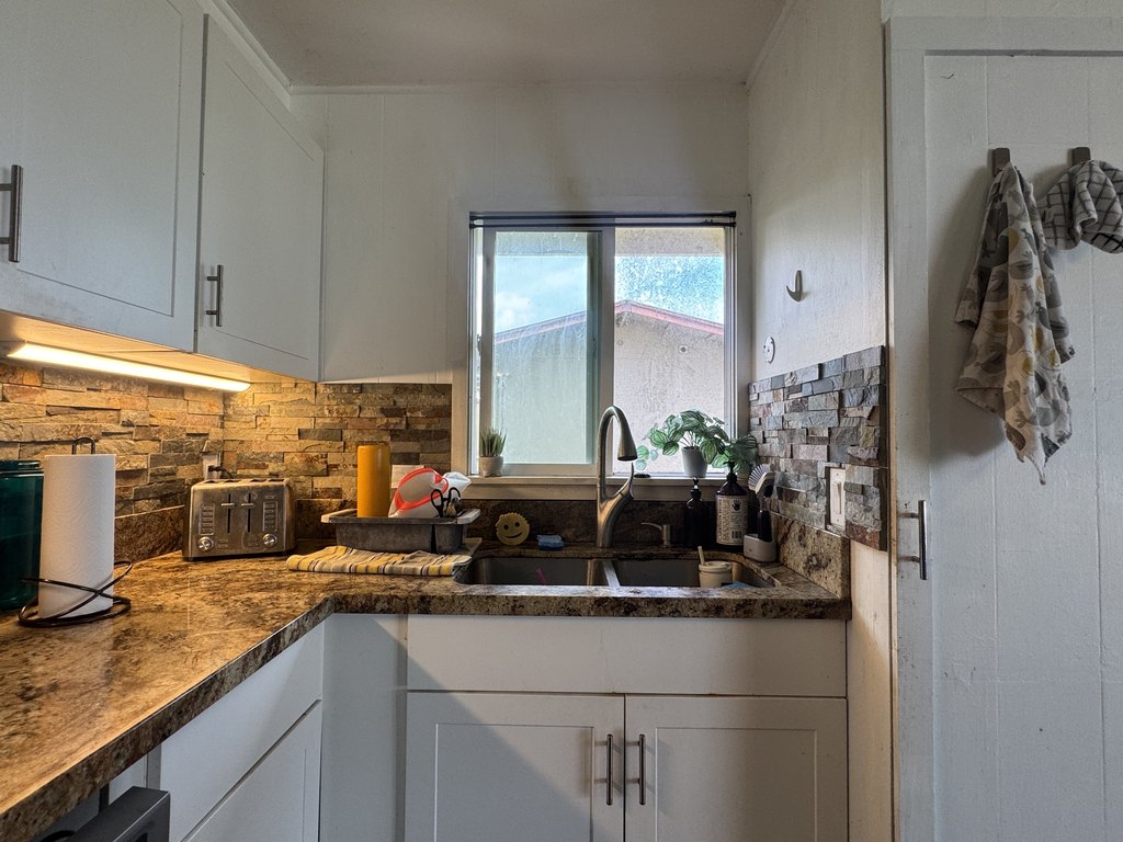 Kailua-Kona, Hawaii, 96740, United States, 5 Bedrooms Bedrooms, ,3 BathroomsBathrooms,Residential,Forsale,2004380