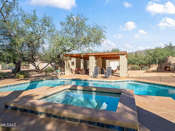 Tucson, Arizona, 85749, United States, 4 Bedrooms Bedrooms, ,4 BathroomsBathrooms,Residential,Forsale,1990110