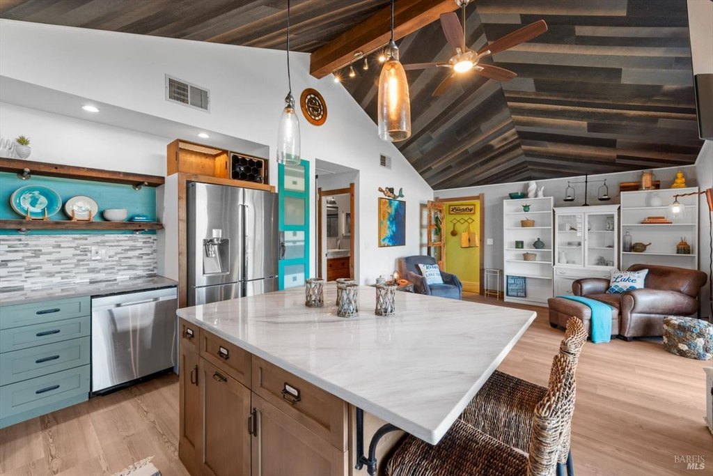 Napa, California, 94558, United States, 2 Bedrooms Bedrooms, ,1 BathroomBathrooms,Residential,Forsale,2004742