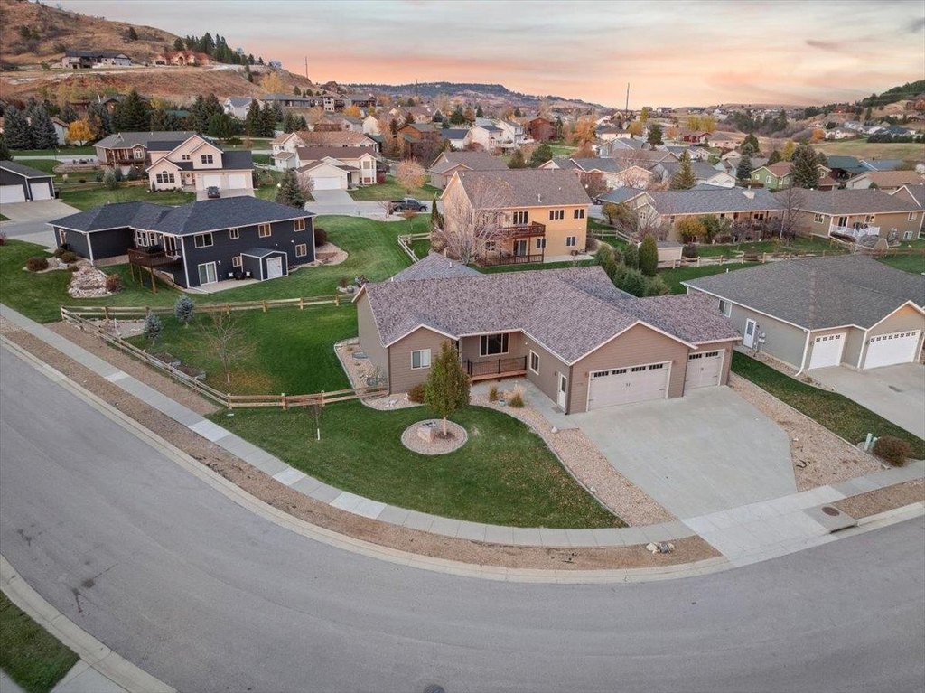 Spearfish, South Dakota, 57783, United States, 6 Bedrooms Bedrooms, ,3 BathroomsBathrooms,Residential,Forsale,2004331