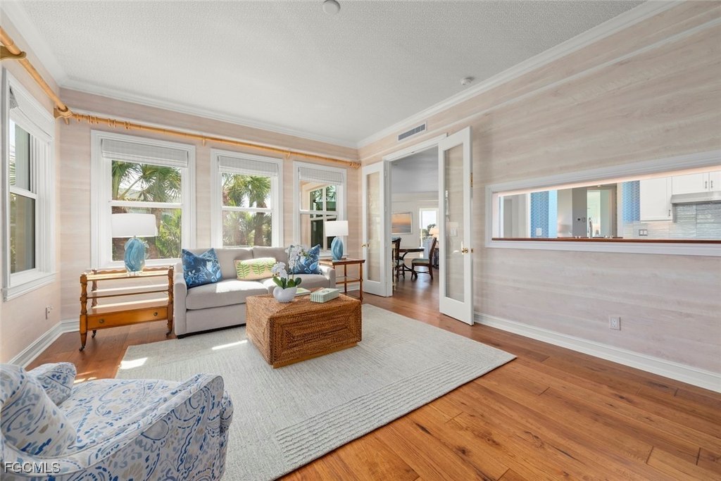 Sanibel, Florida, 33957, United States, 3 Bedrooms Bedrooms, ,2.5 BathroomsBathrooms,Residential,Forsale,1998635