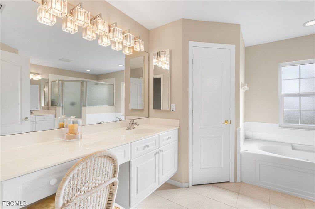 Fort Myers, Florida, 33908, United States, 5 Bedrooms Bedrooms, ,3 BathroomsBathrooms,Residential,Forsale,1998613