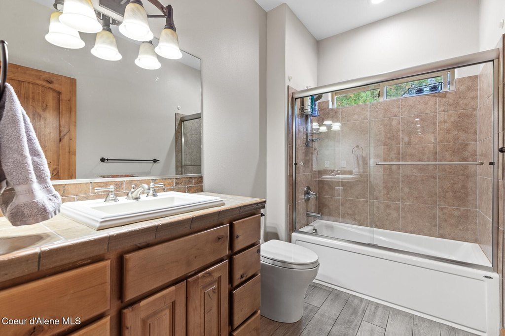 Hayden, Idaho, 83835, United States, 3 Bedrooms Bedrooms, ,3.5 BathroomsBathrooms,Residential,Forsale,1946352