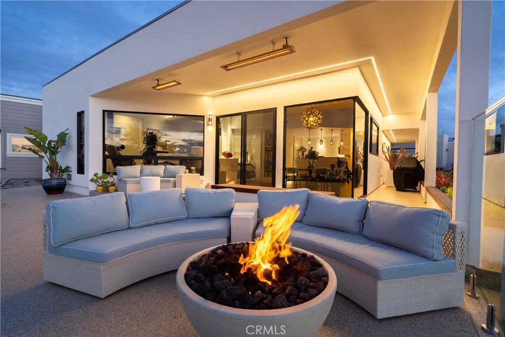 Cayucos, California, 93430, United States, 3 Bedrooms Bedrooms, ,2 BathroomsBathrooms,Residential,Forsale,1997703