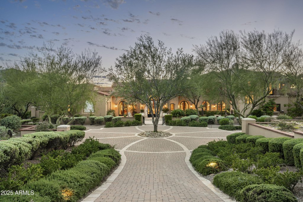 Scottsdale, Arizona, 85255, United States, 5 Bedrooms Bedrooms, ,9.5 BathroomsBathrooms,Residential,Forsale,2000262