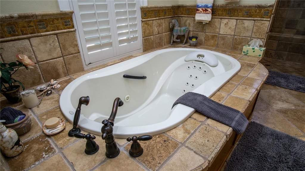 OCALA, Florida, 34476, United States, 5 Bedrooms Bedrooms, ,4.5 BathroomsBathrooms,Residential,Forsale,2009537