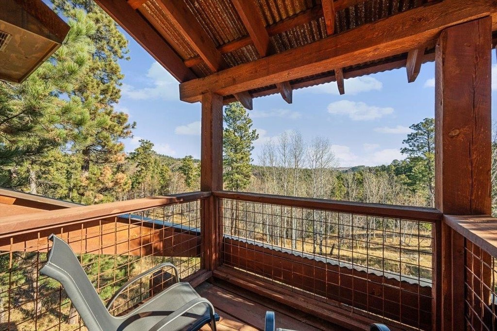 Lead, South Dakota, 57754, United States, 4 Bedrooms Bedrooms, ,2.5 BathroomsBathrooms,Residential,Forsale,2004329