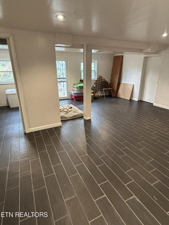 Knoxville, Tennessee, 37920, United States, 3 Bedrooms Bedrooms, ,2 BathroomsBathrooms,Residential,Forsale,1999456