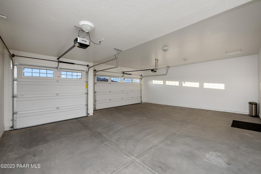 Prescott, Arizona, 86301, United States, 3 Bedrooms Bedrooms, ,3.5 BathroomsBathrooms,Residential,Forsale,1992713