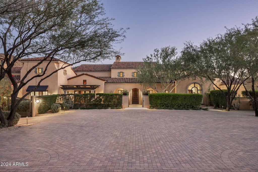 Scottsdale, Arizona, 85255, United States, 4 Bedrooms Bedrooms, ,6.5 BathroomsBathrooms,Residential,Forsale,2000270