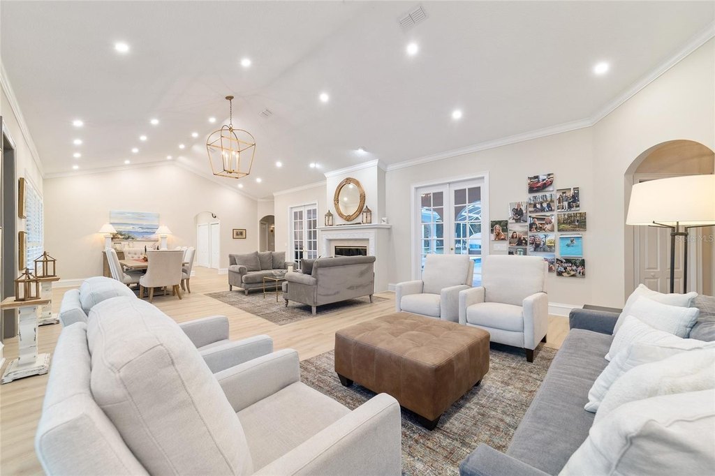 OCALA, Florida, 34480, United States, 4 Bedrooms Bedrooms, ,3 BathroomsBathrooms,Residential,Forsale,2004579