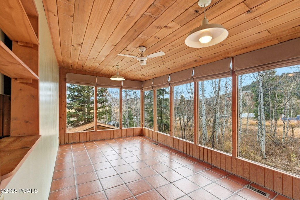 Park City, Utah, 84098, United States, 2 Bedrooms Bedrooms, ,1 BathroomBathrooms,Residential,Forsale,2004730