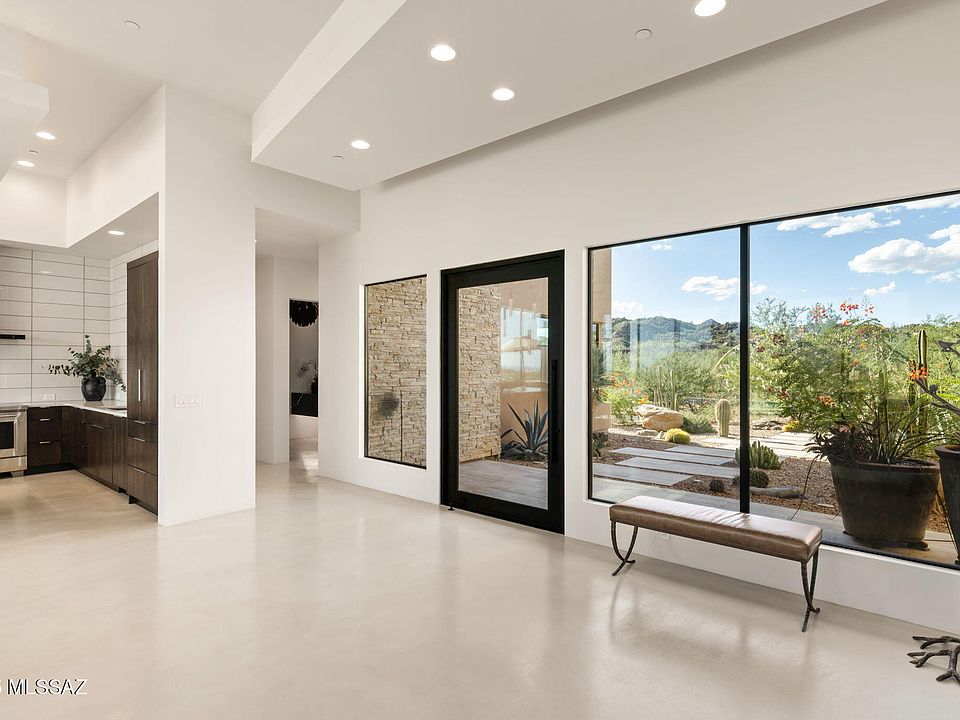 Oro Valley, Arizona, 85755, United States, 3 Bedrooms Bedrooms, ,4 BathroomsBathrooms,Residential,Forsale,1990102