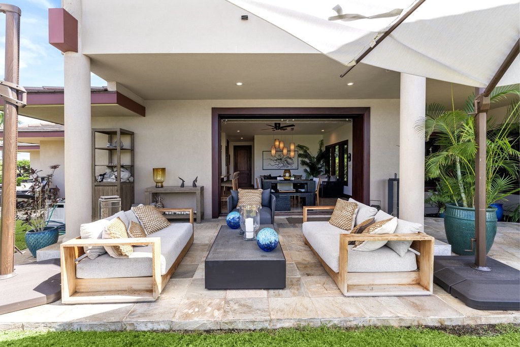 Kamuela, Hawaii, 96743, United States, 4 Bedrooms Bedrooms, ,5.5 BathroomsBathrooms,Residential,Forsale,2004390