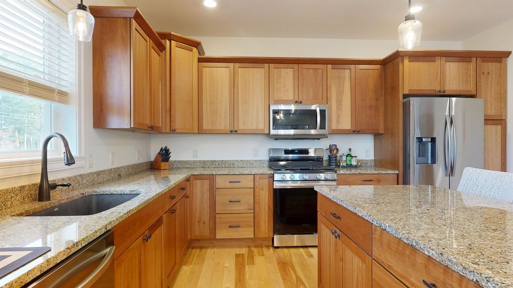 Essex, Vermont, 05452, United States, 4 Bedrooms Bedrooms, ,3.5 BathroomsBathrooms,Residential,Forsale,1999495