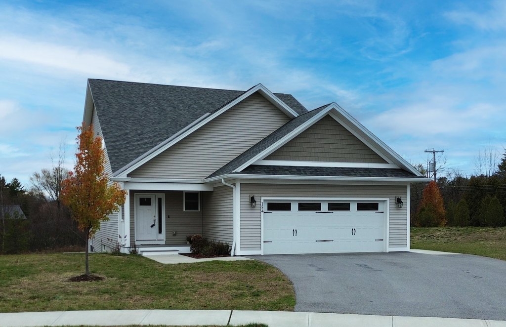 Essex, Vermont, 05452, United States, 4 Bedrooms Bedrooms, ,3.5 BathroomsBathrooms,Residential,Forsale,1999495