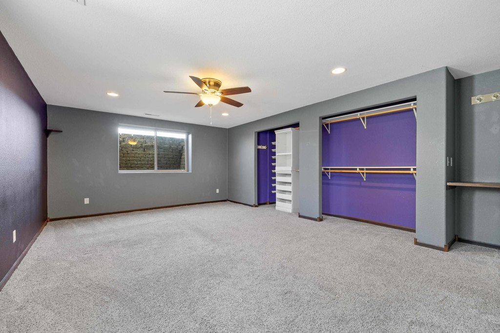 Box Elder, South Dakota, 57719, United States, 4 Bedrooms Bedrooms, ,3 BathroomsBathrooms,Residential,Forsale,2011090