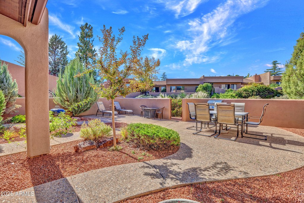 Sedona, Arizona, 86336, United States, 2 Bedrooms Bedrooms, ,2 BathroomsBathrooms,Residential,Forsale,2004616