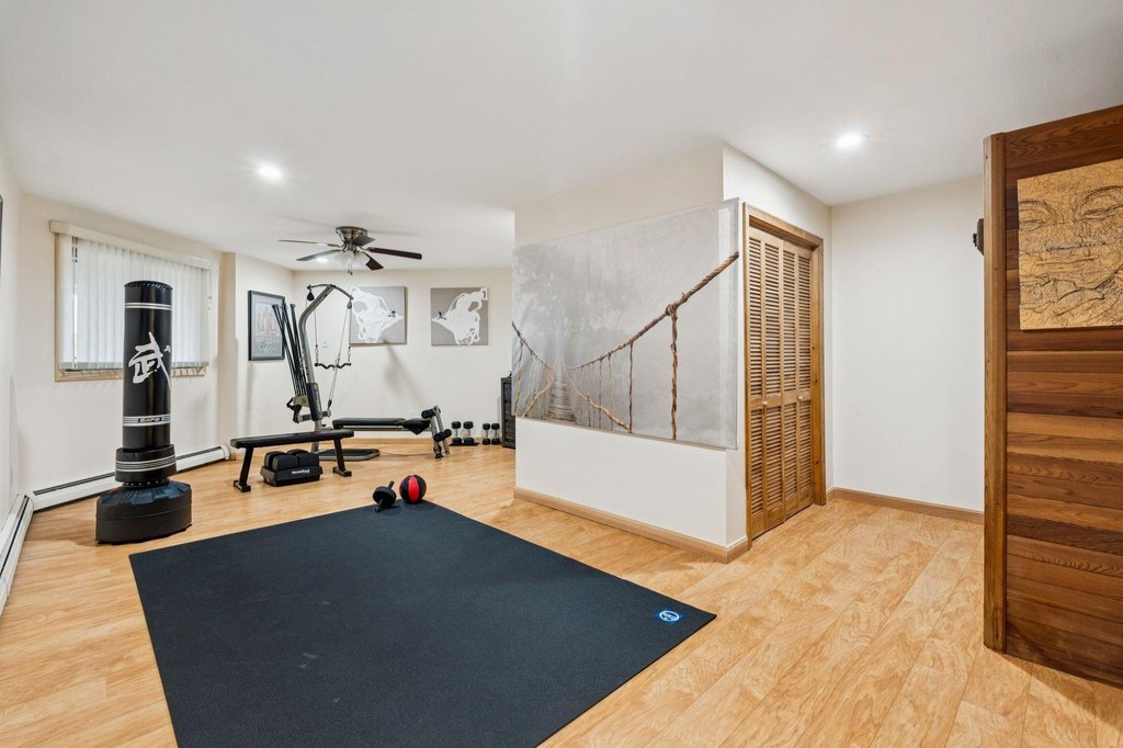 Alton, New Hampshire, 03810, United States, 3 Bedrooms Bedrooms, ,3.5 BathroomsBathrooms,Residential,Forsale,2004704