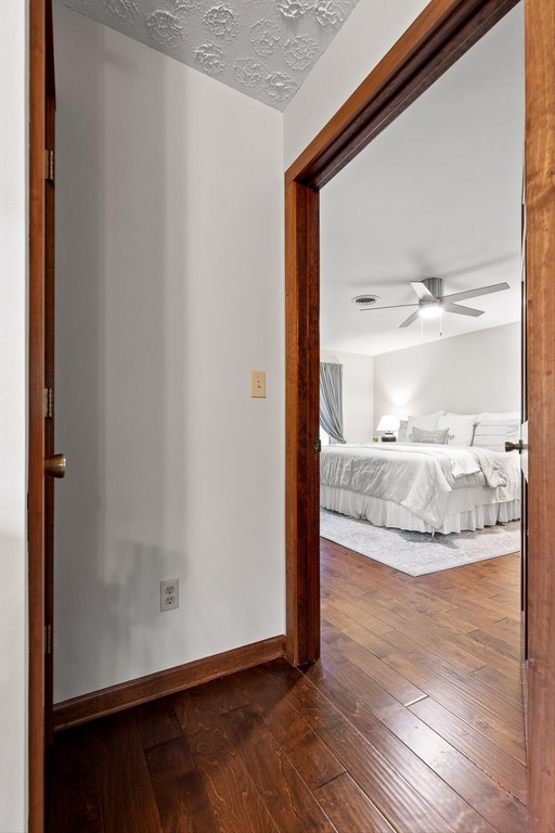 Signal Mountain, Tennessee, 37377, United States, 4 Bedrooms Bedrooms, ,4 BathroomsBathrooms,Residential,Forsale,1894388