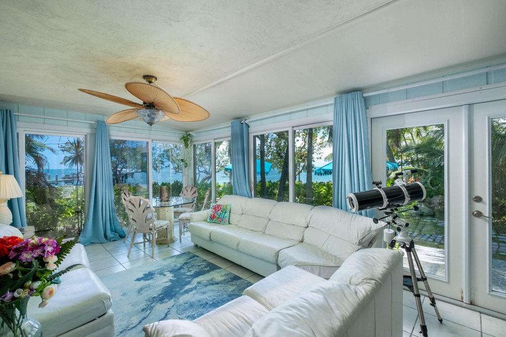 Key Largo, Florida, 33037, United States, 10 Bedrooms Bedrooms, ,9 BathroomsBathrooms,Residential,Forsale,2004337