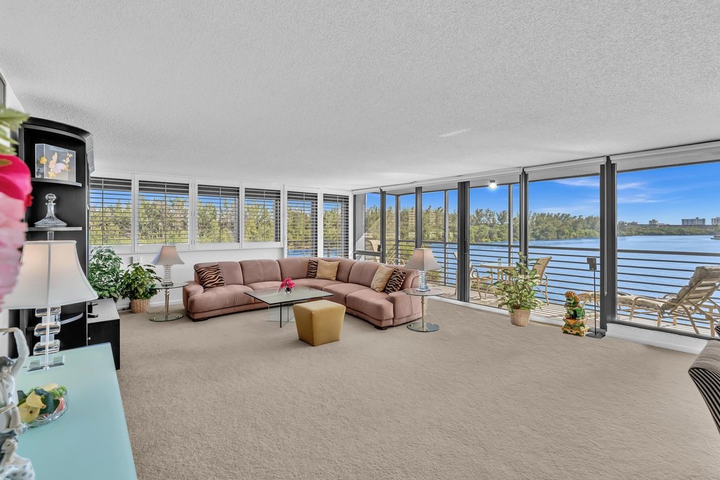 Boca Raton, Florida, 33431, United States, 2 Bedrooms Bedrooms, ,2 BathroomsBathrooms,Residential,Forsale,2009934