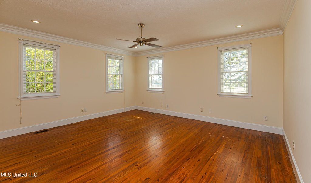 Flora, Mississippi, 39071, United States, 4 Bedrooms Bedrooms, ,4.5 BathroomsBathrooms,Residential,Forsale,1908058