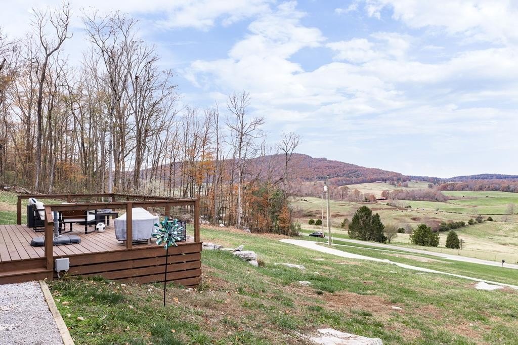 Monroe, Tennessee, 38573, United States, 3 Bedrooms Bedrooms, ,3.5 BathroomsBathrooms,Residential,Forsale,2010936