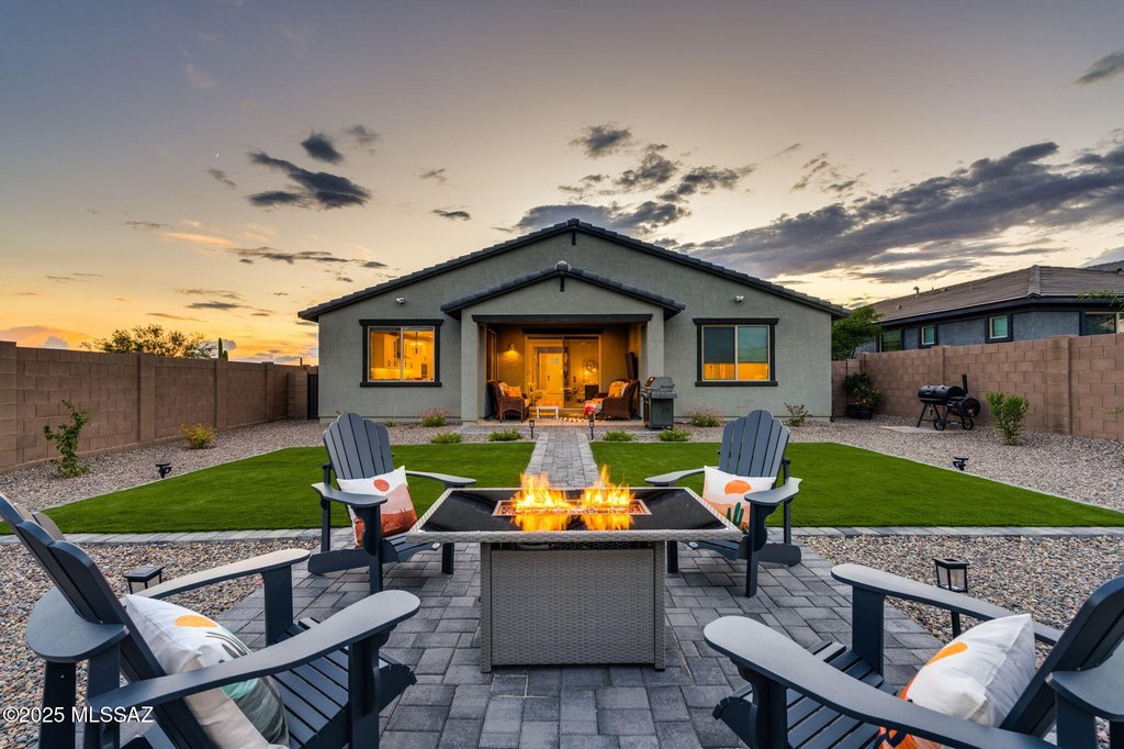 Oro Valley, Arizona, 85742, United States, 5 Bedrooms Bedrooms, ,3 BathroomsBathrooms,Residential,Forsale,1954090