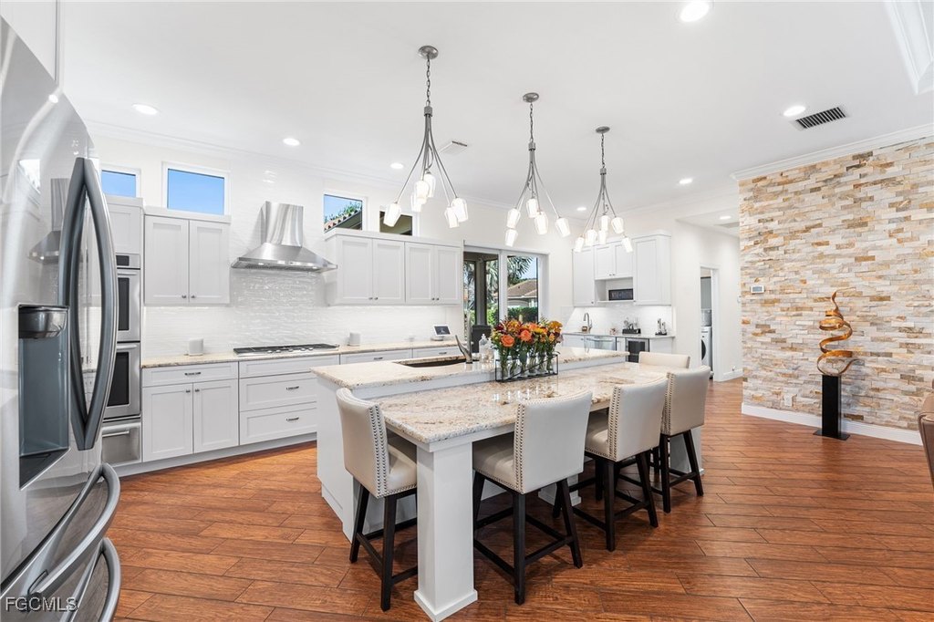 Fort Myers, Florida, 33908, United States, 3 Bedrooms Bedrooms, ,3 BathroomsBathrooms,Residential,Forsale,1998612