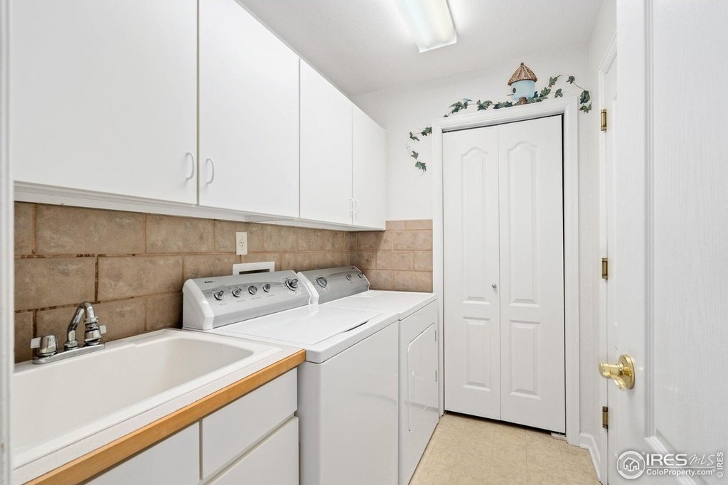 Loveland, Colorado, 80538, United States, 3 Bedrooms Bedrooms, ,3.5 BathroomsBathrooms,Residential,Forsale,2004288