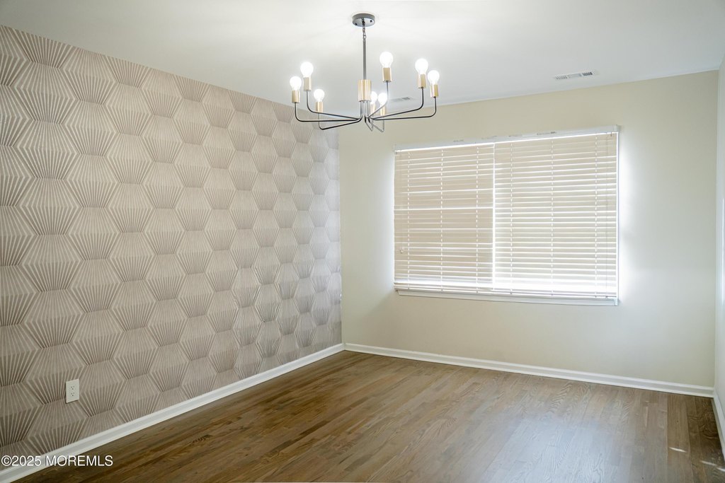 Toms River, New Jersey, 08755, United States, 7 Bedrooms Bedrooms, ,5 BathroomsBathrooms,Residential,Forsale,2008941