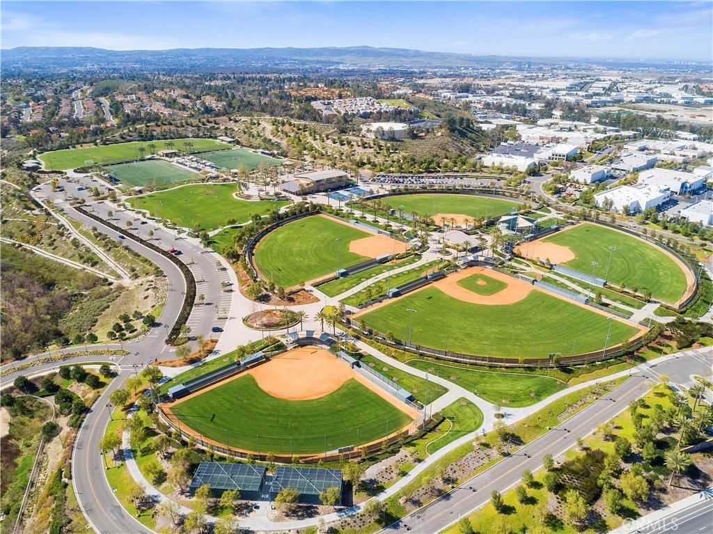 Lake Forest, California, 92630, United States, 3 Bedrooms Bedrooms, ,2.5 BathroomsBathrooms,Residential,Forsale,2009209