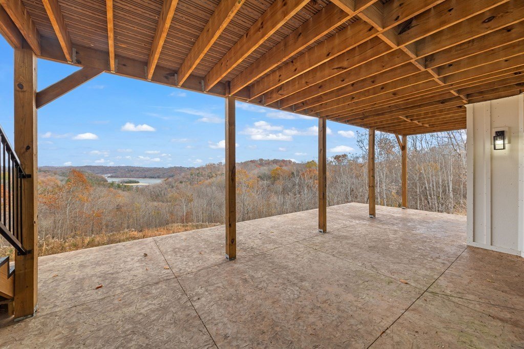 Byrdstown, Tennessee, 38549, United States, 5 Bedrooms Bedrooms, ,4.5 BathroomsBathrooms,Residential,Forsale,1996615