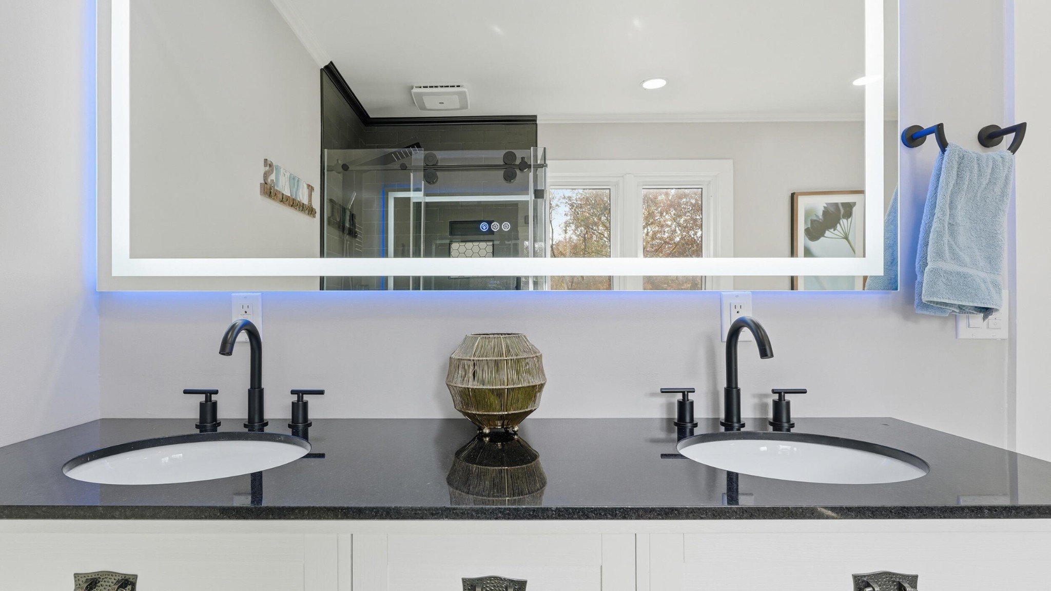 Chattanooga, Tennessee, 37416, United States, 6 Bedrooms Bedrooms, ,4 BathroomsBathrooms,Residential,Forsale,2004678