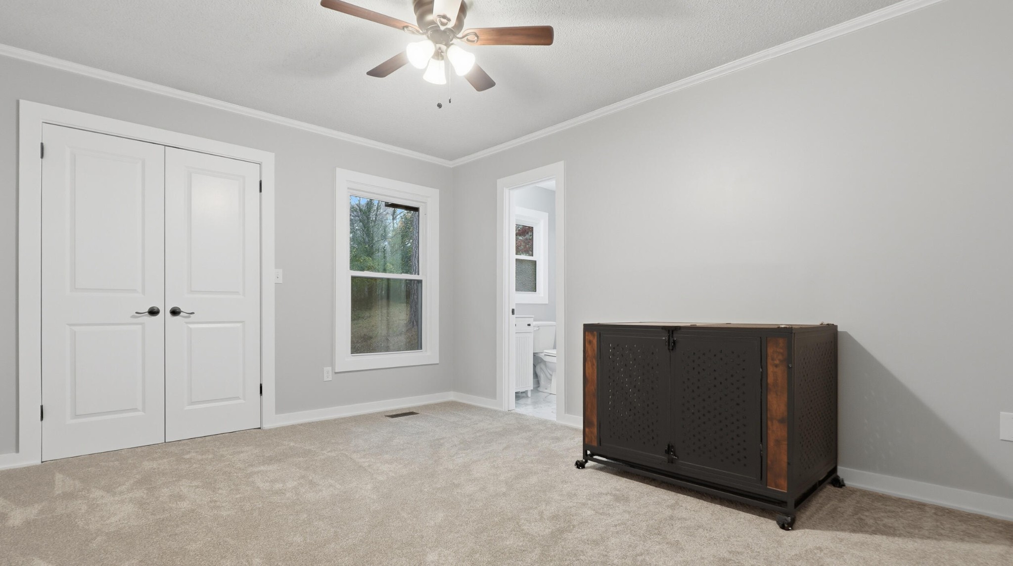 Chattanooga, Tennessee, 37416, United States, 6 Bedrooms Bedrooms, ,4 BathroomsBathrooms,Residential,Forsale,2004678