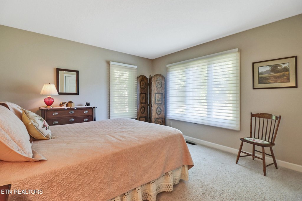 Crossville, Tennessee, 38558, United States, 3 Bedrooms Bedrooms, ,2 BathroomsBathrooms,Residential,Forsale,1952855