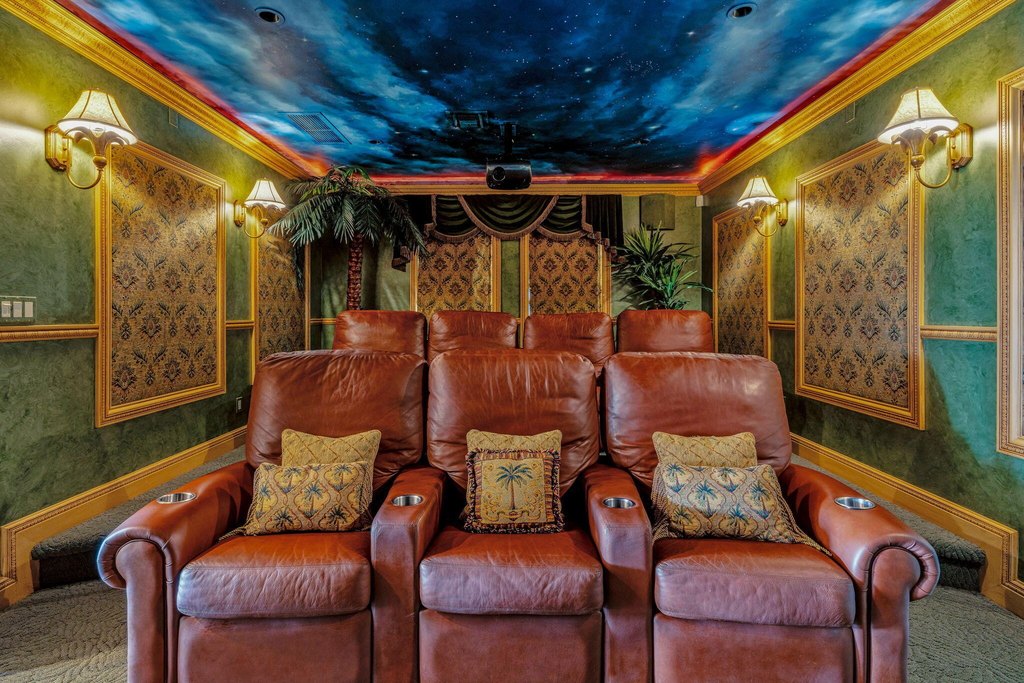 Key Colony, Florida, 33051, United States, 4 Bedrooms Bedrooms, ,5 BathroomsBathrooms,Residential,Forsale,2011629